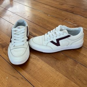Vans Lowland CC Shoe Brand New Condition size 8